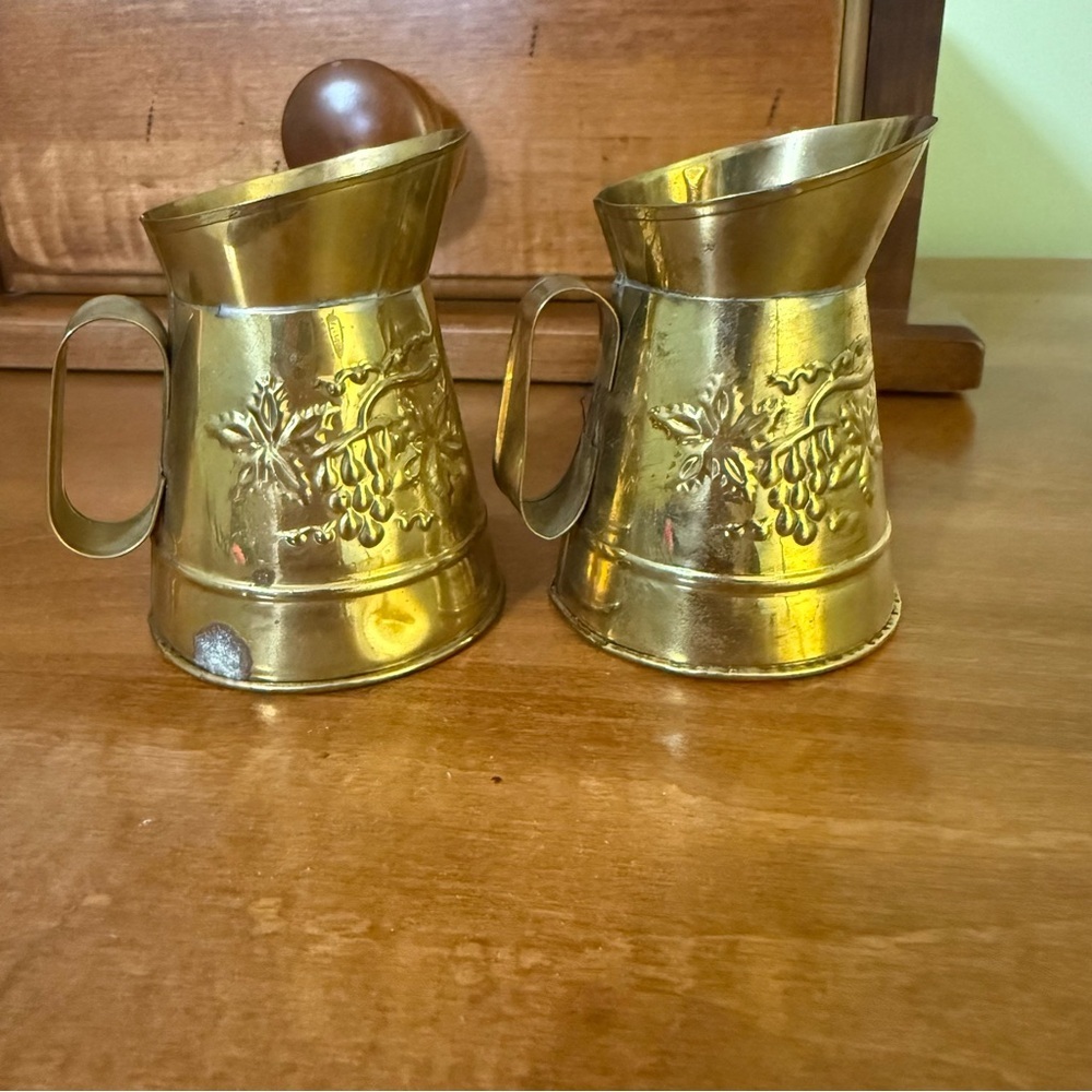 "Vintage Brass Grapevine Pitcher Vase Set Cottagecore Hollywood‎ Regency Decor"